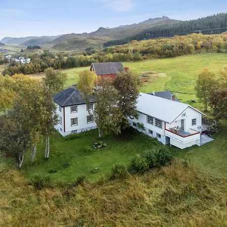 2 And A Barn Country house *